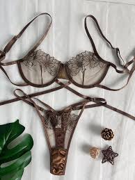 High-End Floral Embroidered Underwire Bra Set, Women's Mesh Unlined Bra + Panties